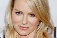 Naomi-watts-hair-and-makeup-side